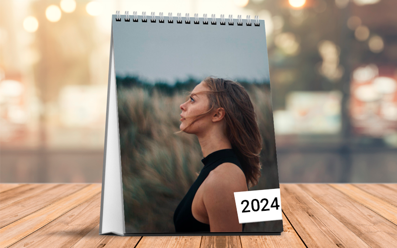 Calendario Da Tavolo Verticale Foto Piena
